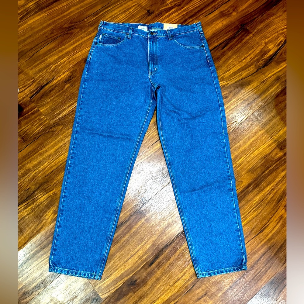 NWT Carhartt Relaxed Fit Tapered Leg Jean Men Size 40x34 Blue Medium Wash